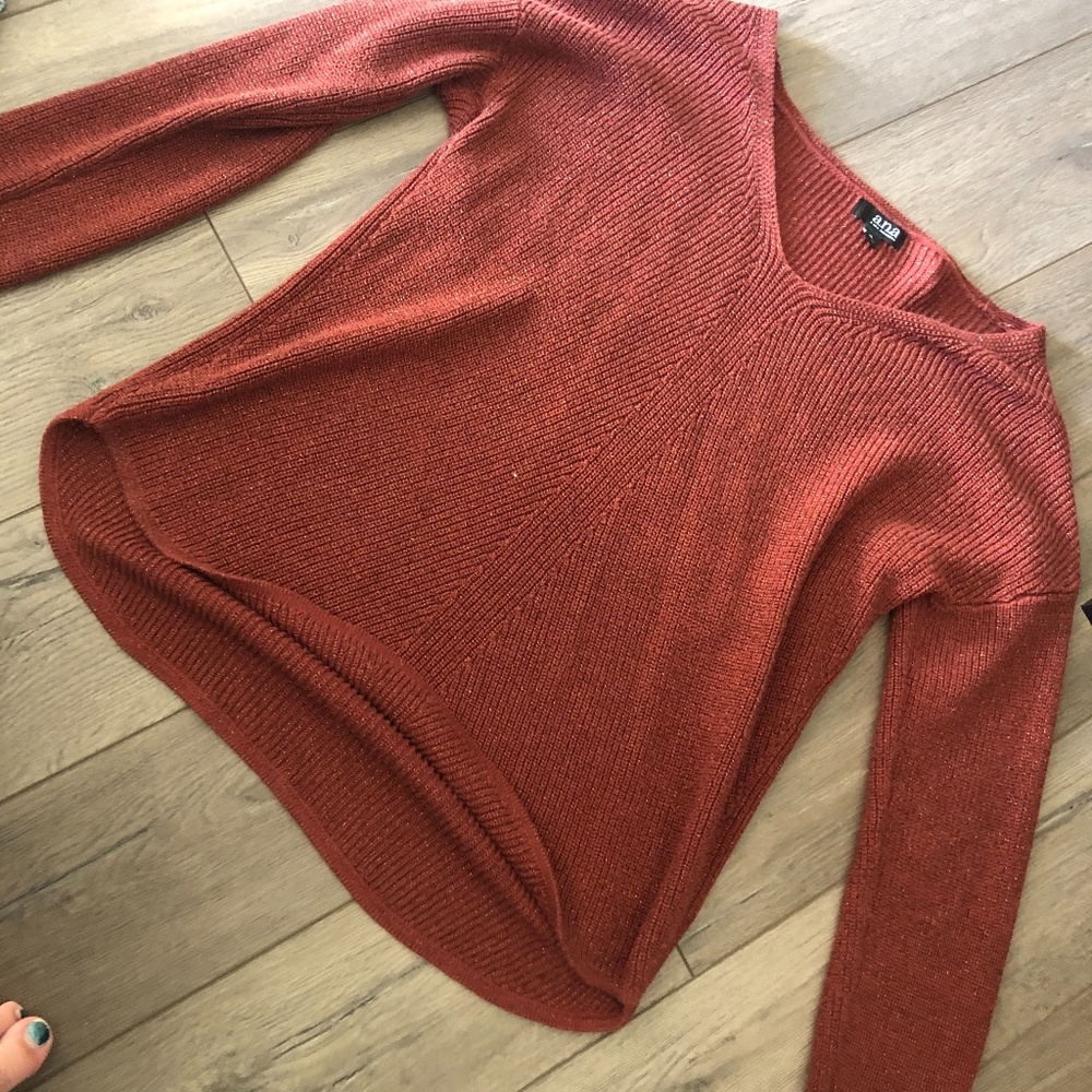 Ana sweater